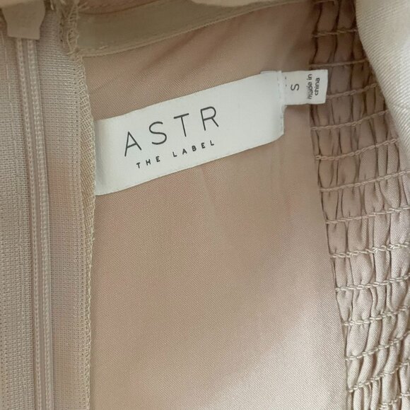 ASTR The Label Tatum Halter Midriff Wide Leg Jumpsuit - Picture 11 of 11